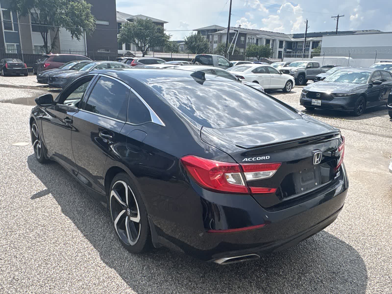 Thumbnail: 2018 Honda Accord - 3