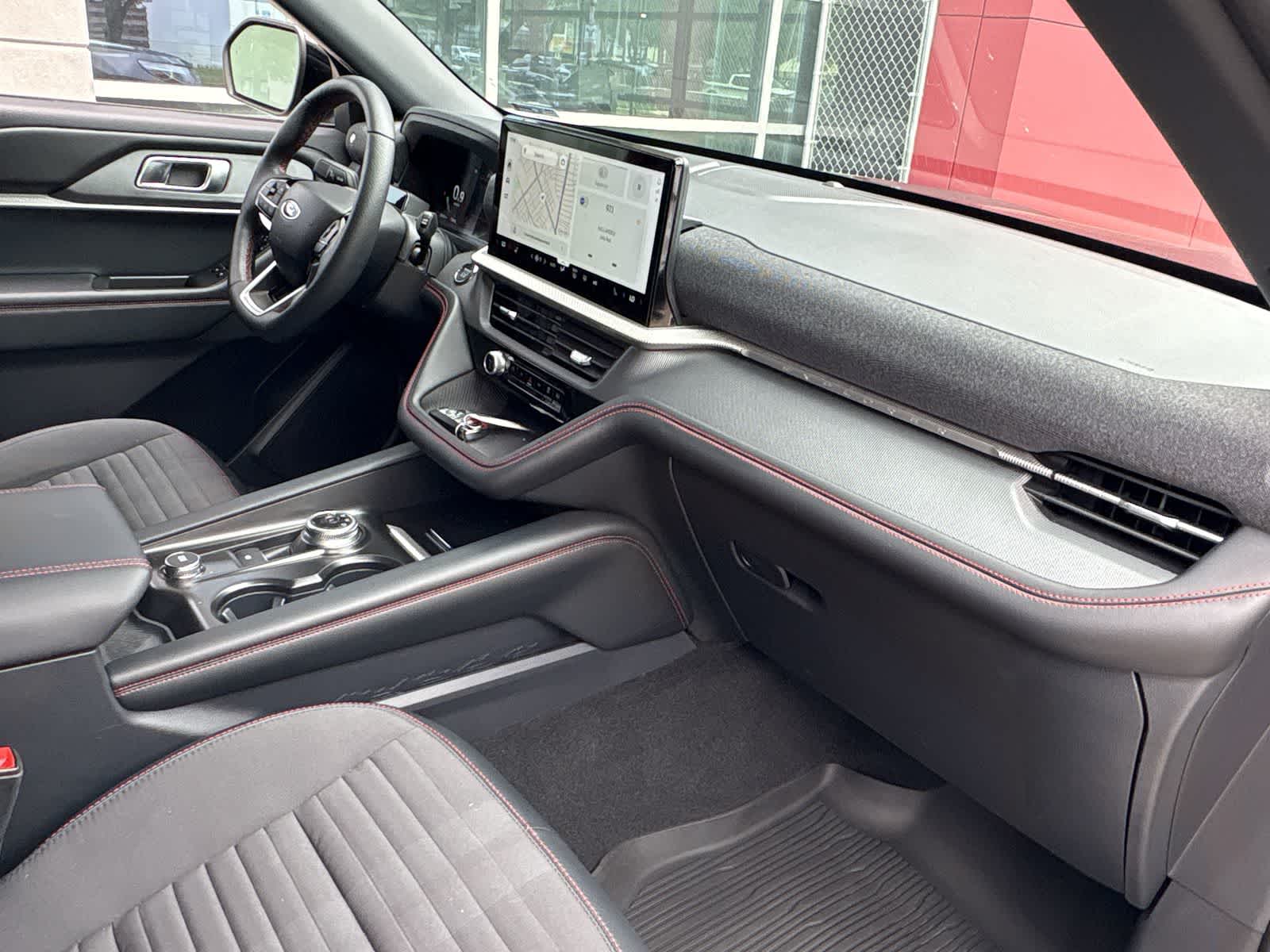 Thumbnail: 2025 Ford Explorer - 18