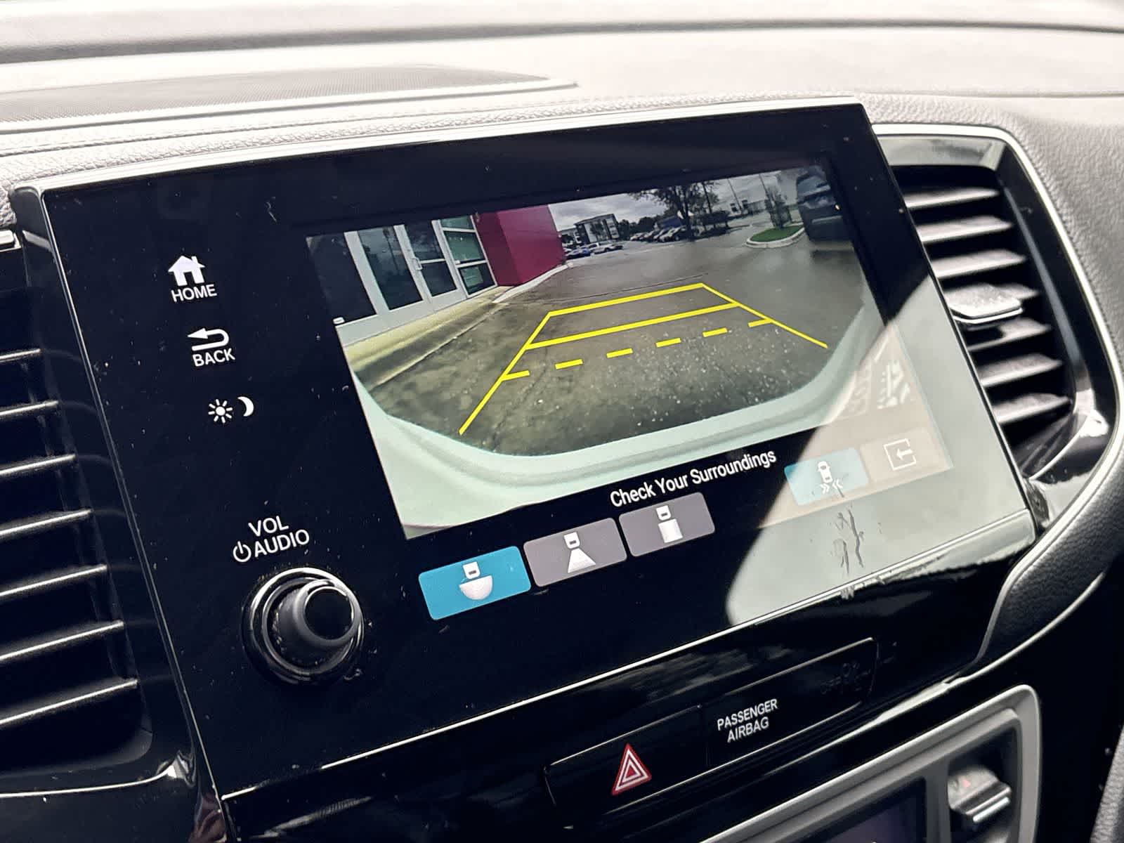 Thumbnail: 2019 Honda Pilot - 30