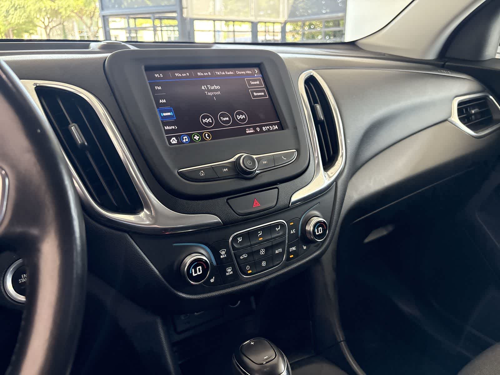 Thumbnail: 2020 Chevrolet Equinox - 15