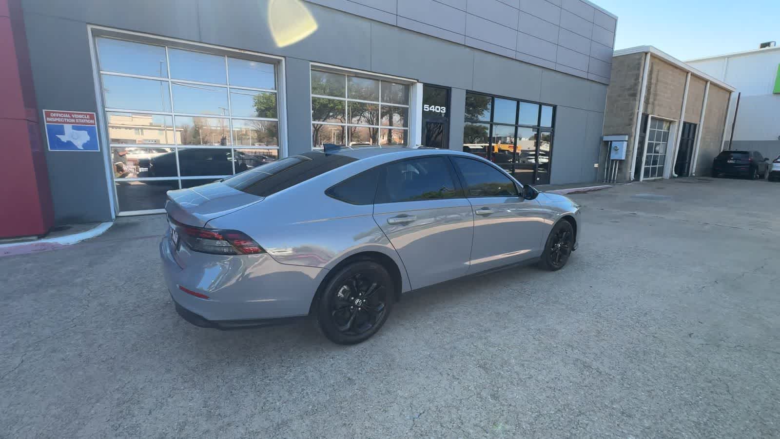 Thumbnail: 2025 Honda Accord - 8