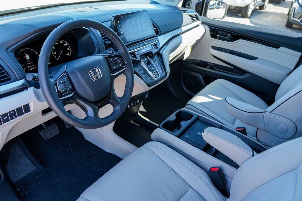 Certified 2026 Honda Odyssey Touring Van Passenger