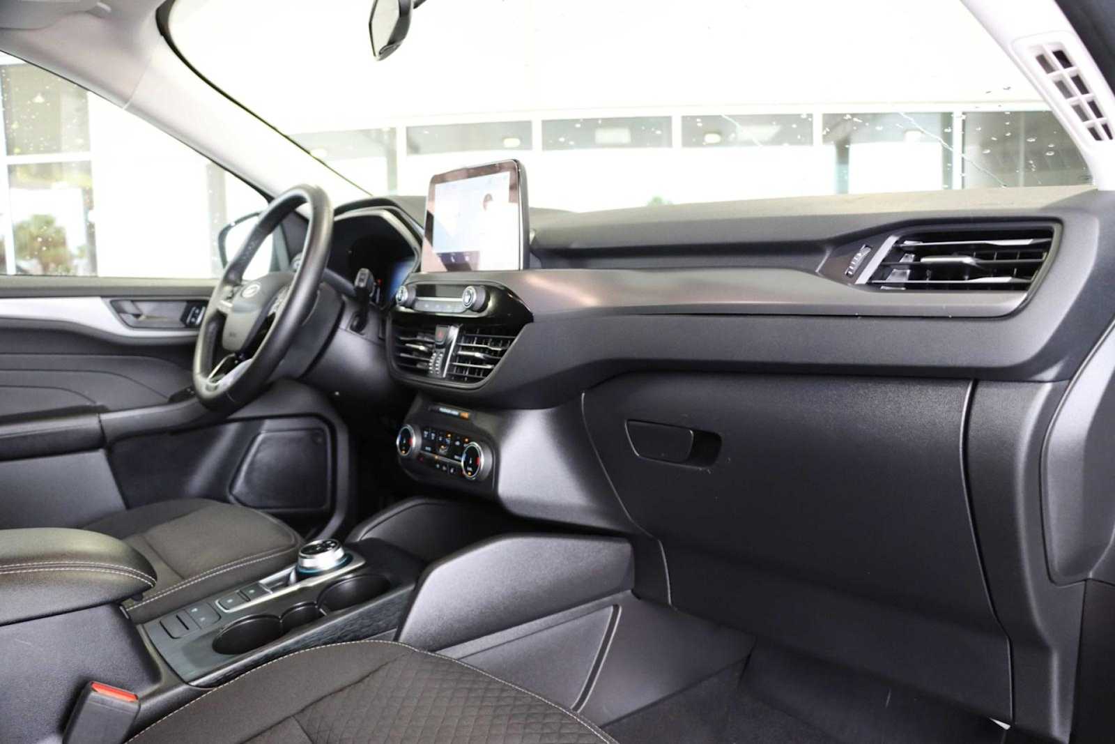 2023 Ford Escape Active 13