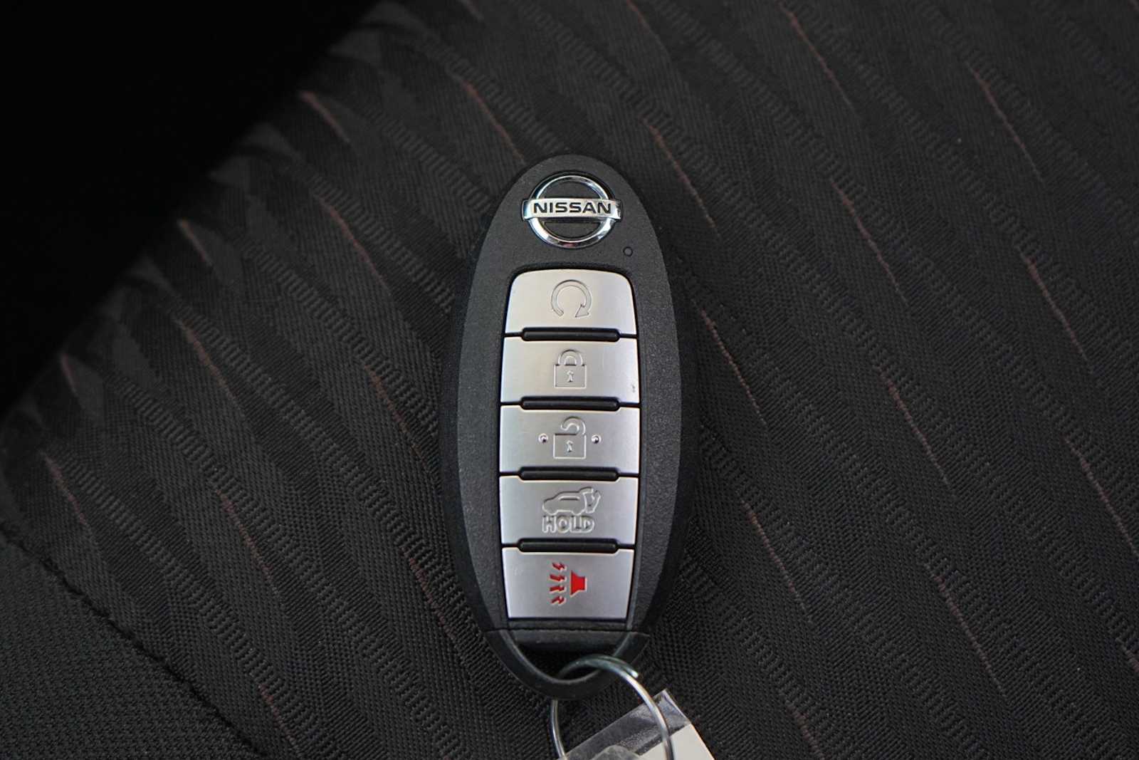 Thumbnail: 2020 Nissan Rogue - 28