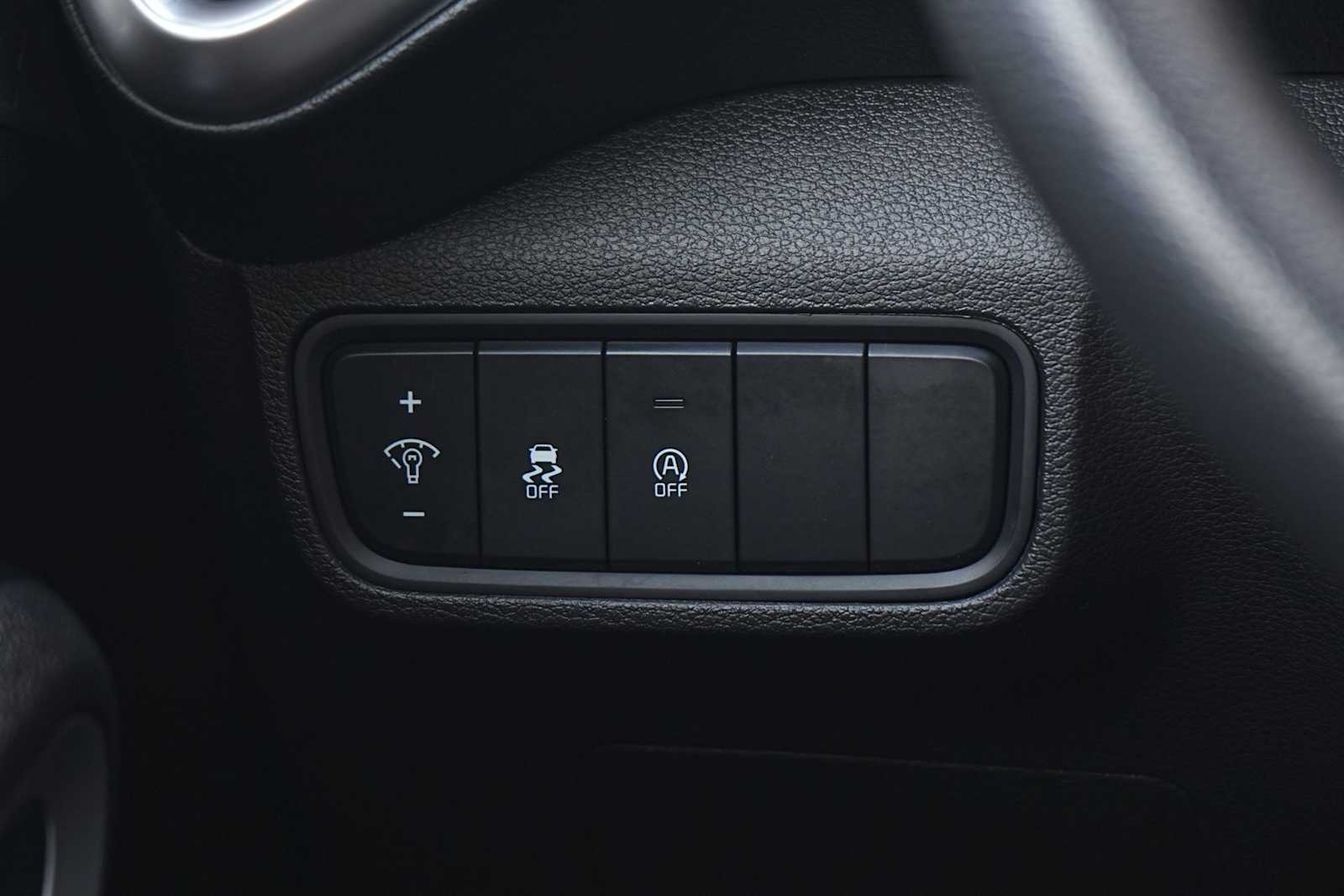 Thumbnail: 2023 Kia Soul - 24