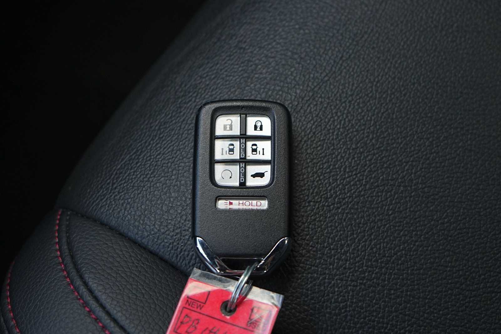 Thumbnail: 2023 Honda Odyssey - 28