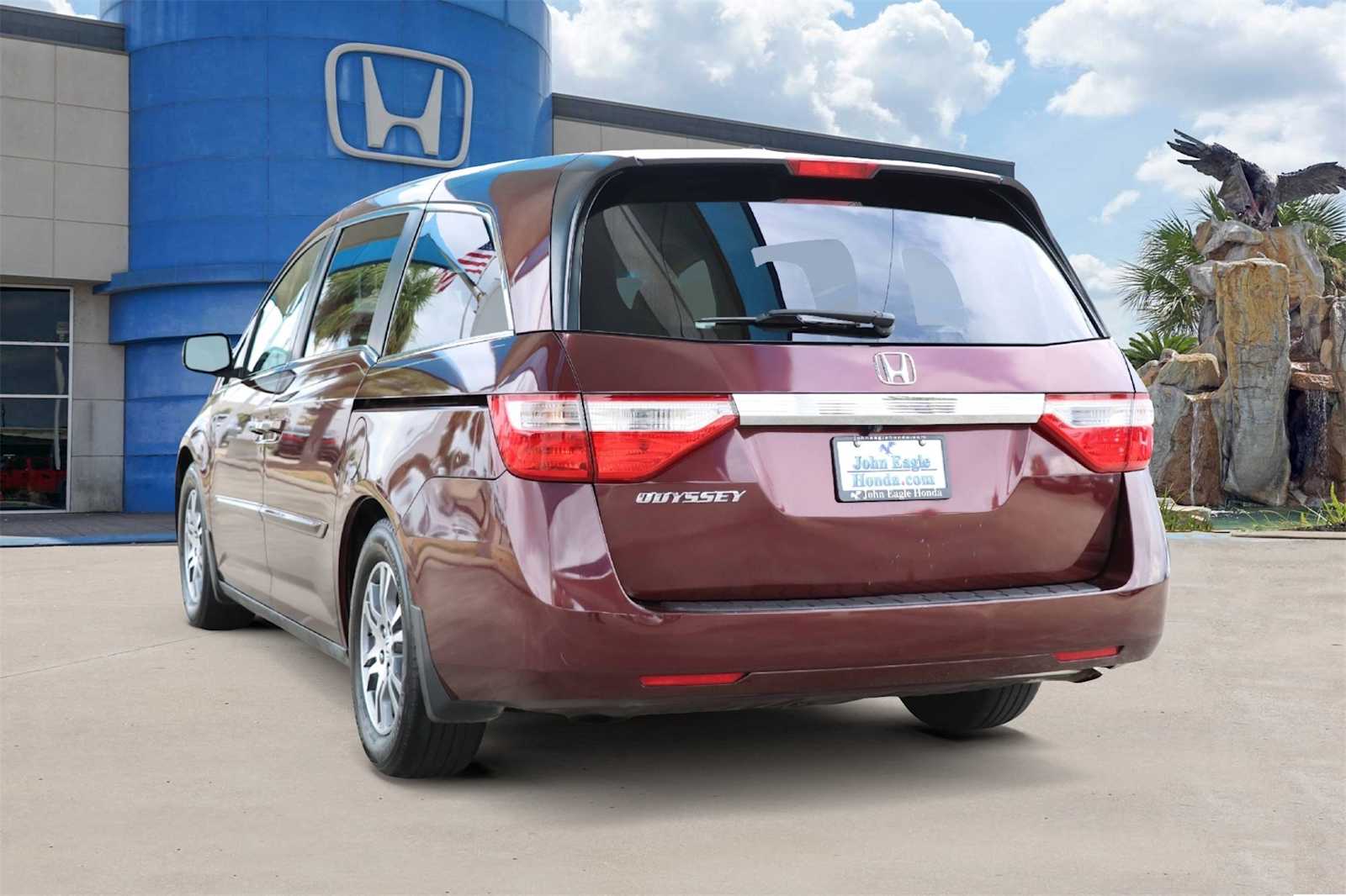 Thumbnail: 2012 Honda Odyssey - 4
