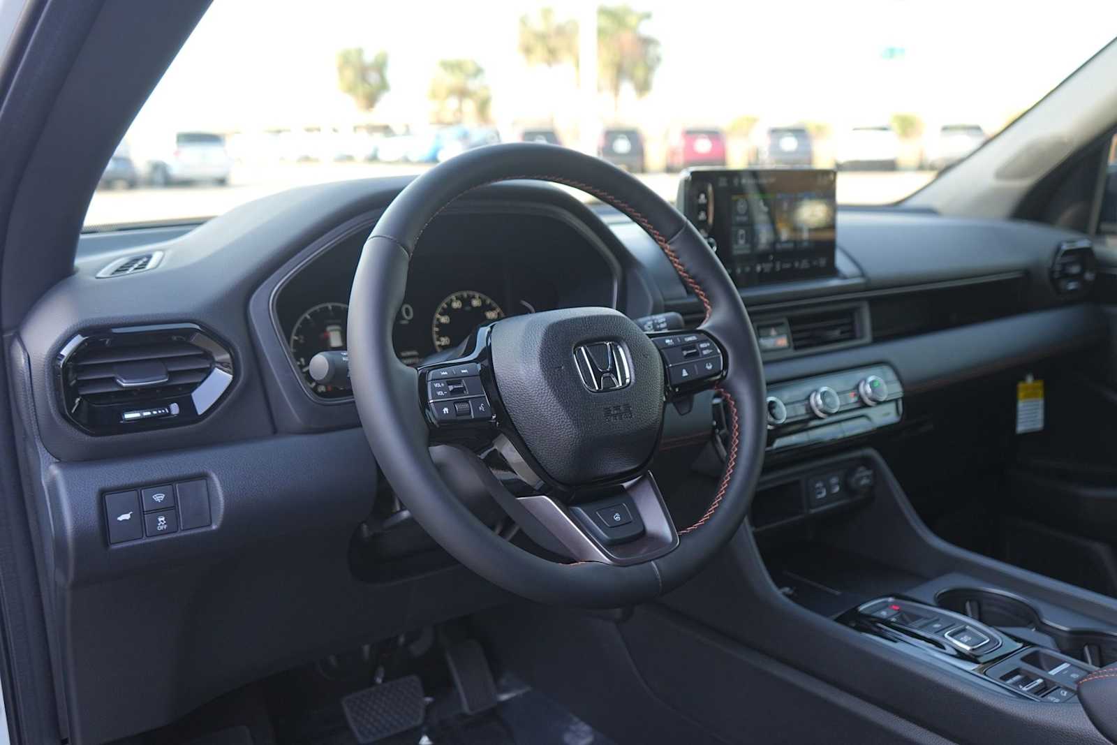 Thumbnail: 2025 Honda Pilot - 2