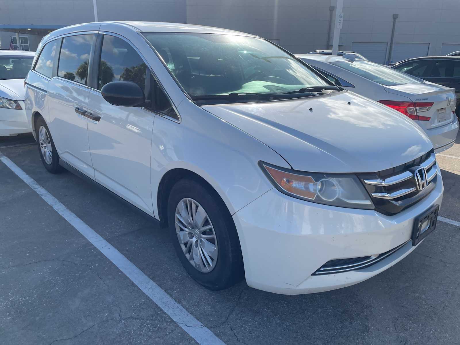 Thumbnail: 2016 Honda Odyssey - 4