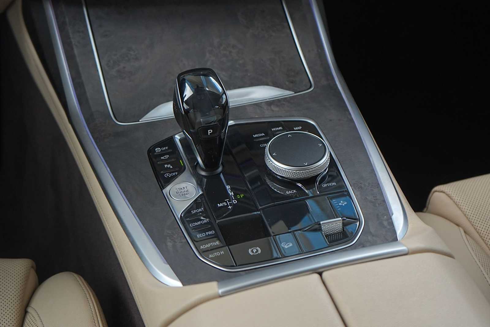 Thumbnail: 2019 BMW X7 - 26