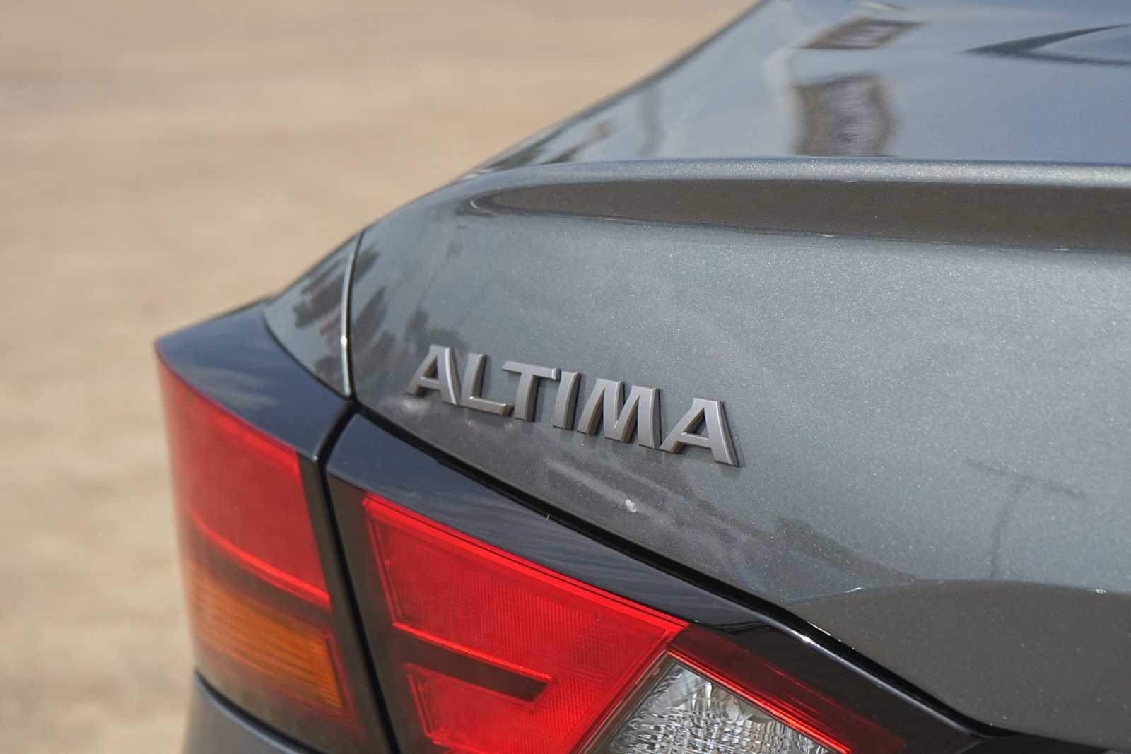 Thumbnail: 2025 Nissan Altima - 8