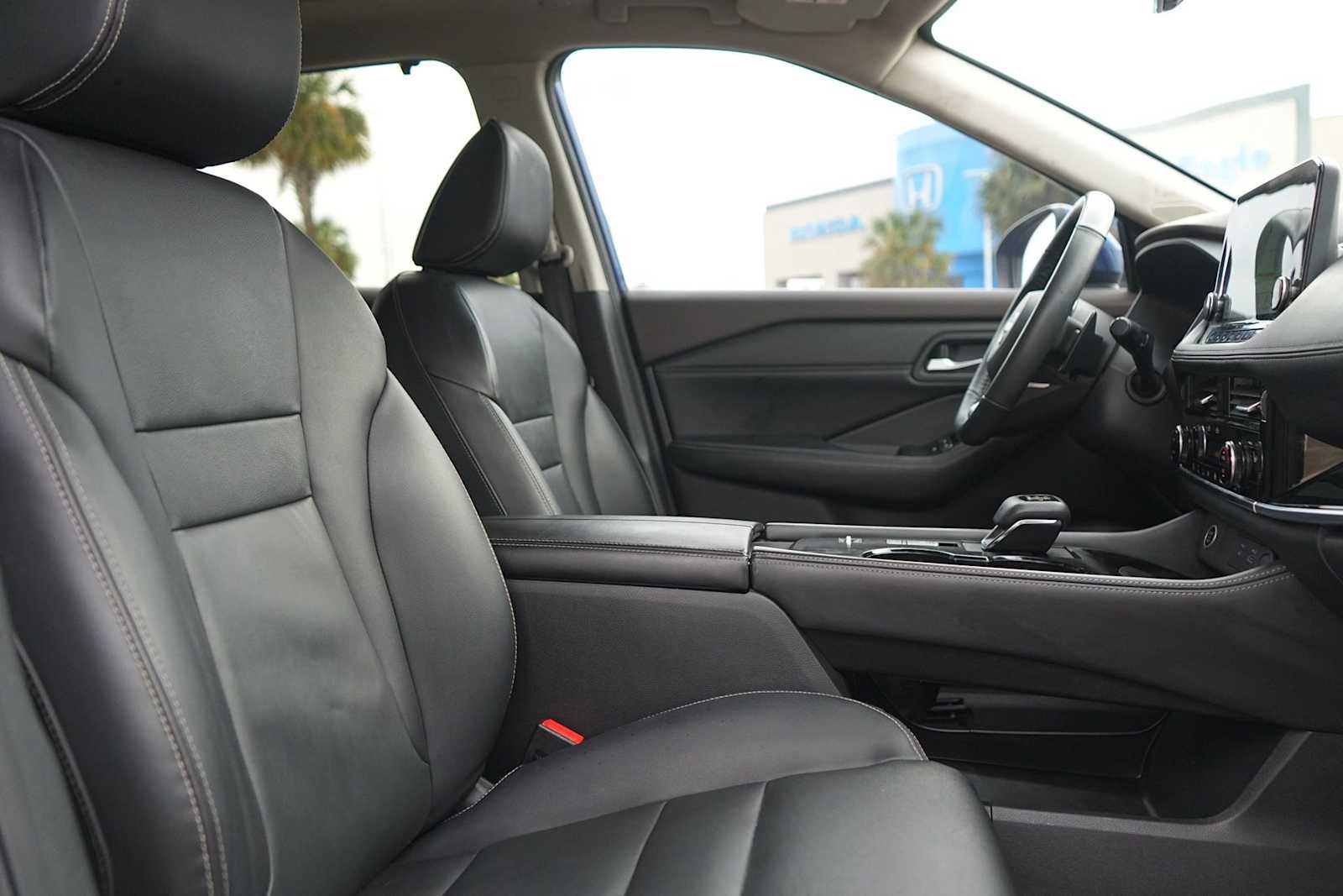 Thumbnail: 2023 Nissan Rogue - 15