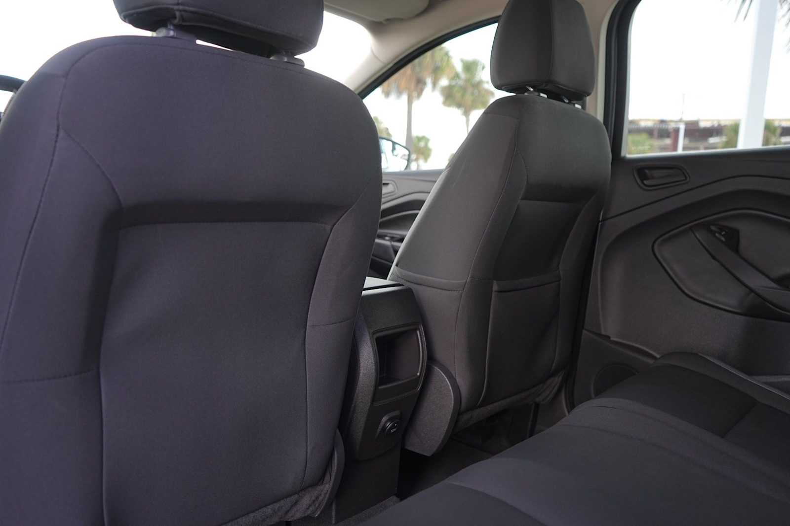 Thumbnail: 2014 Ford Escape - 13