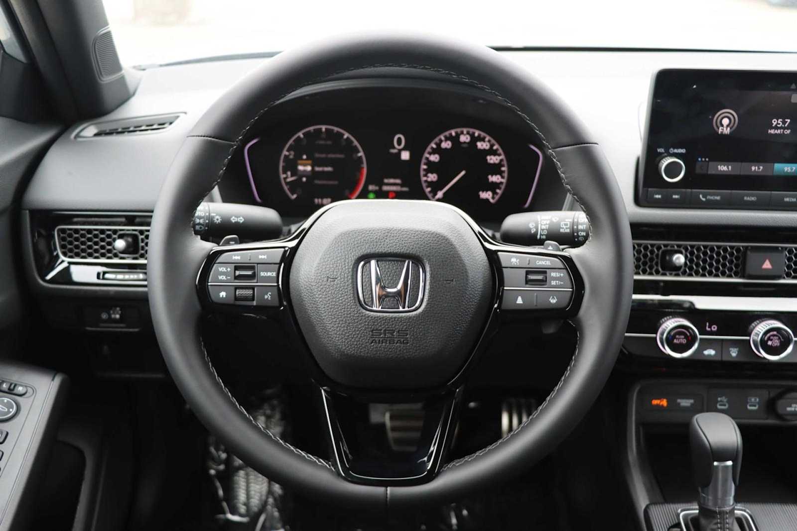 2025 Honda Civic Sport 15