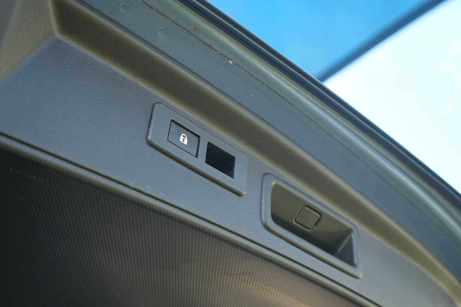 Thumbnail: 2020 Subaru Forester - 26