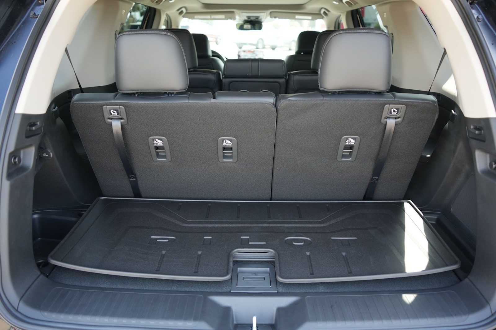 Thumbnail: 2025 Honda Pilot - 19