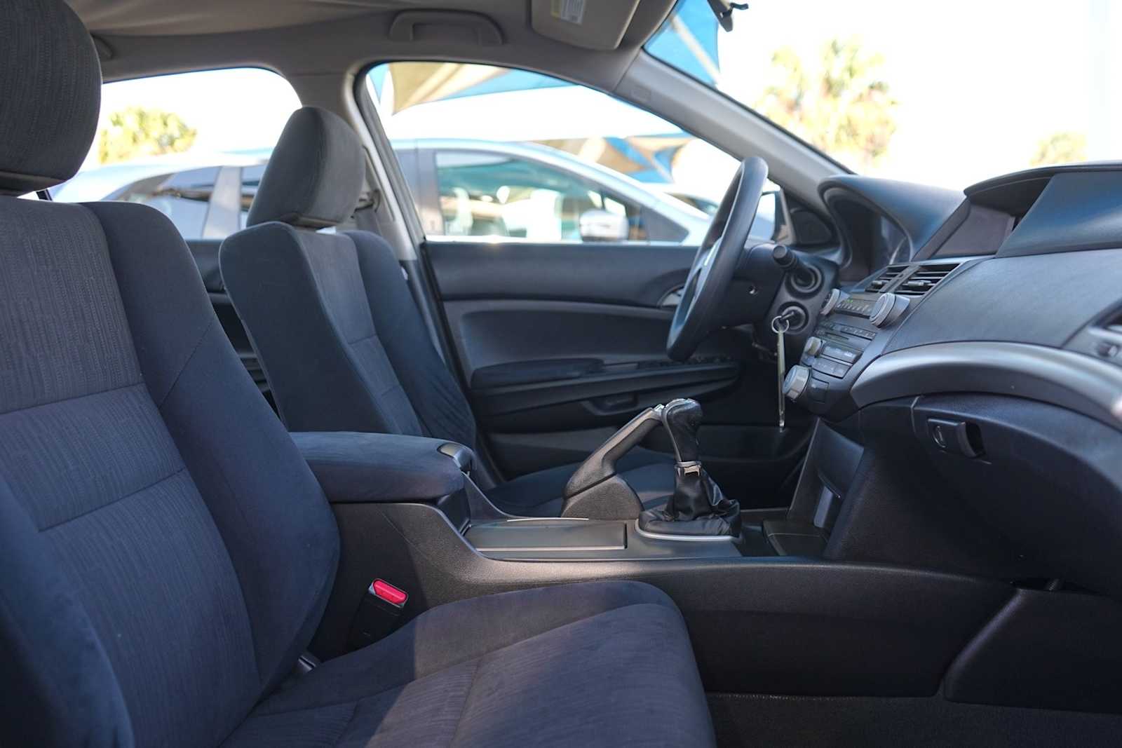 Thumbnail: 2012 Honda Accord - 15