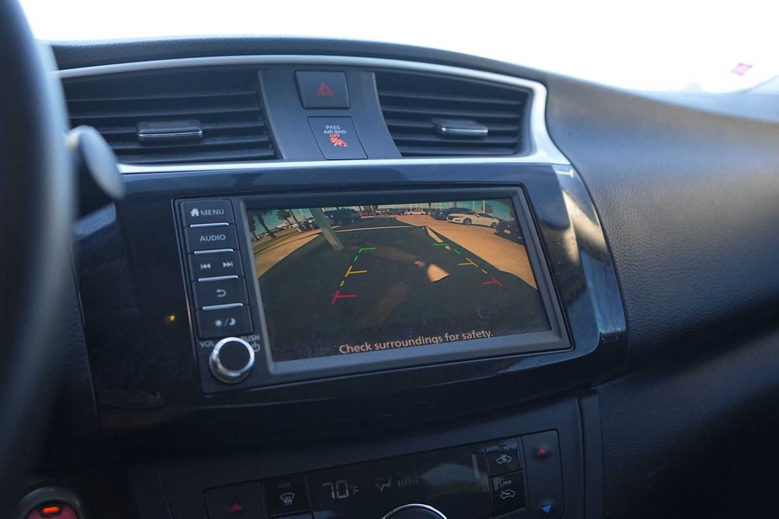 Thumbnail: 2019 Nissan Sentra - 22