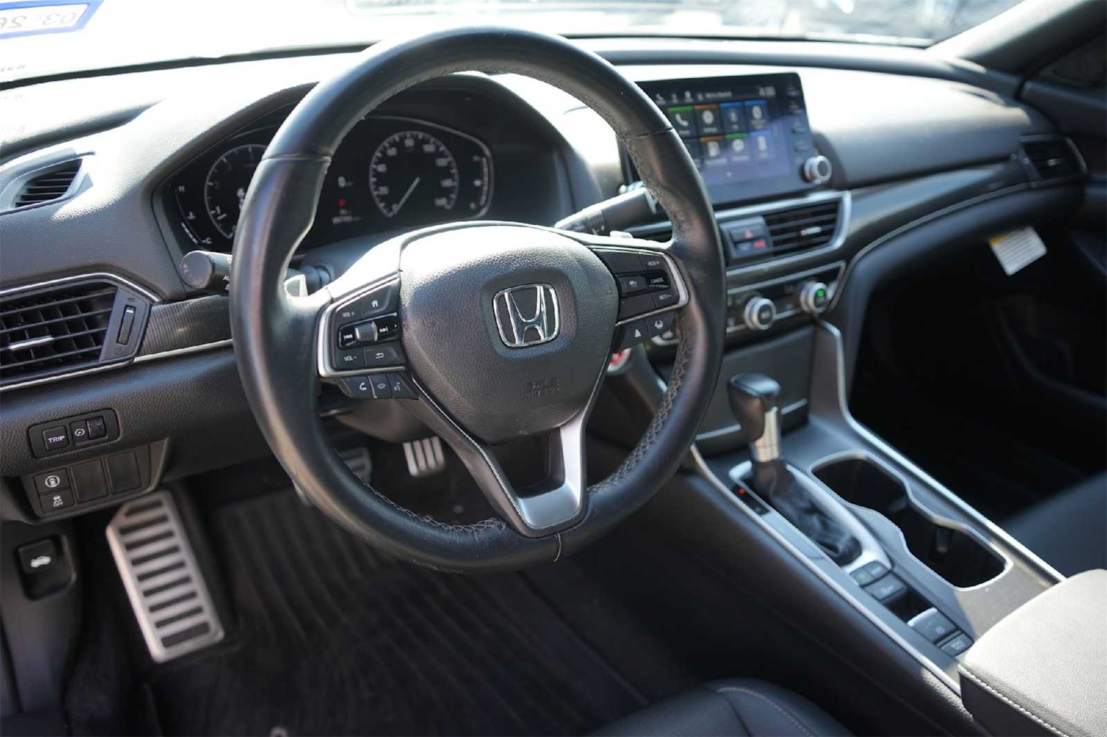 2022 Honda Accord Sport 1.5T photo 2