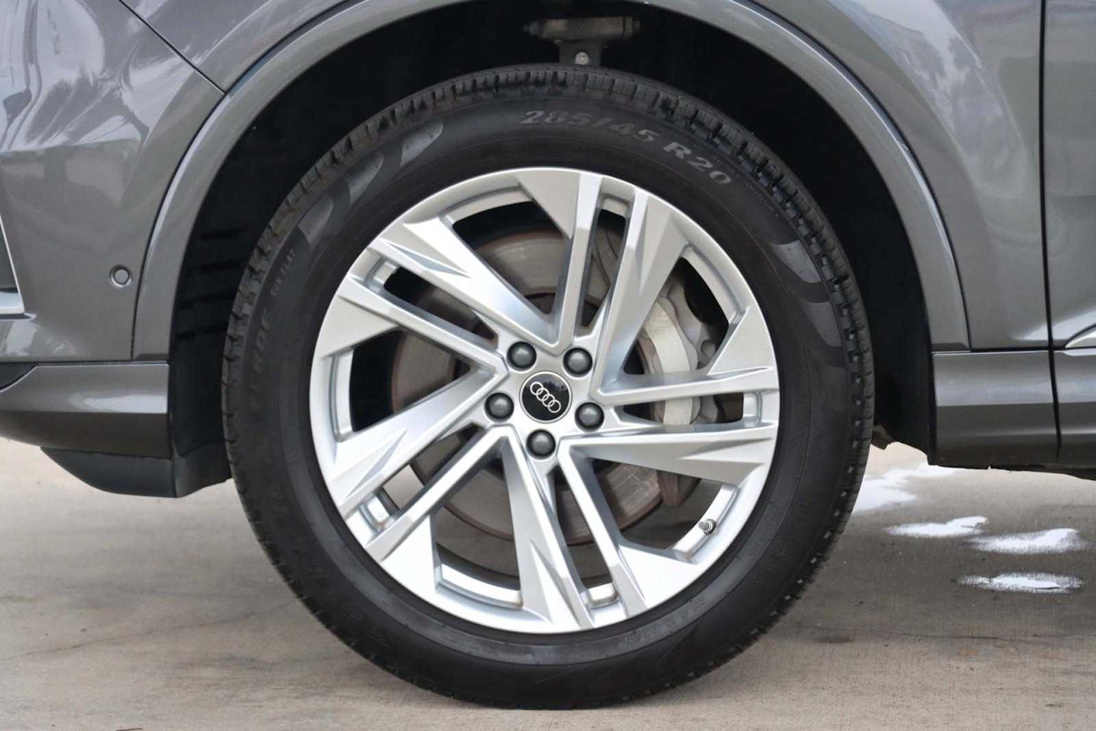 Thumbnail: 2024 Audi Q7 - 8