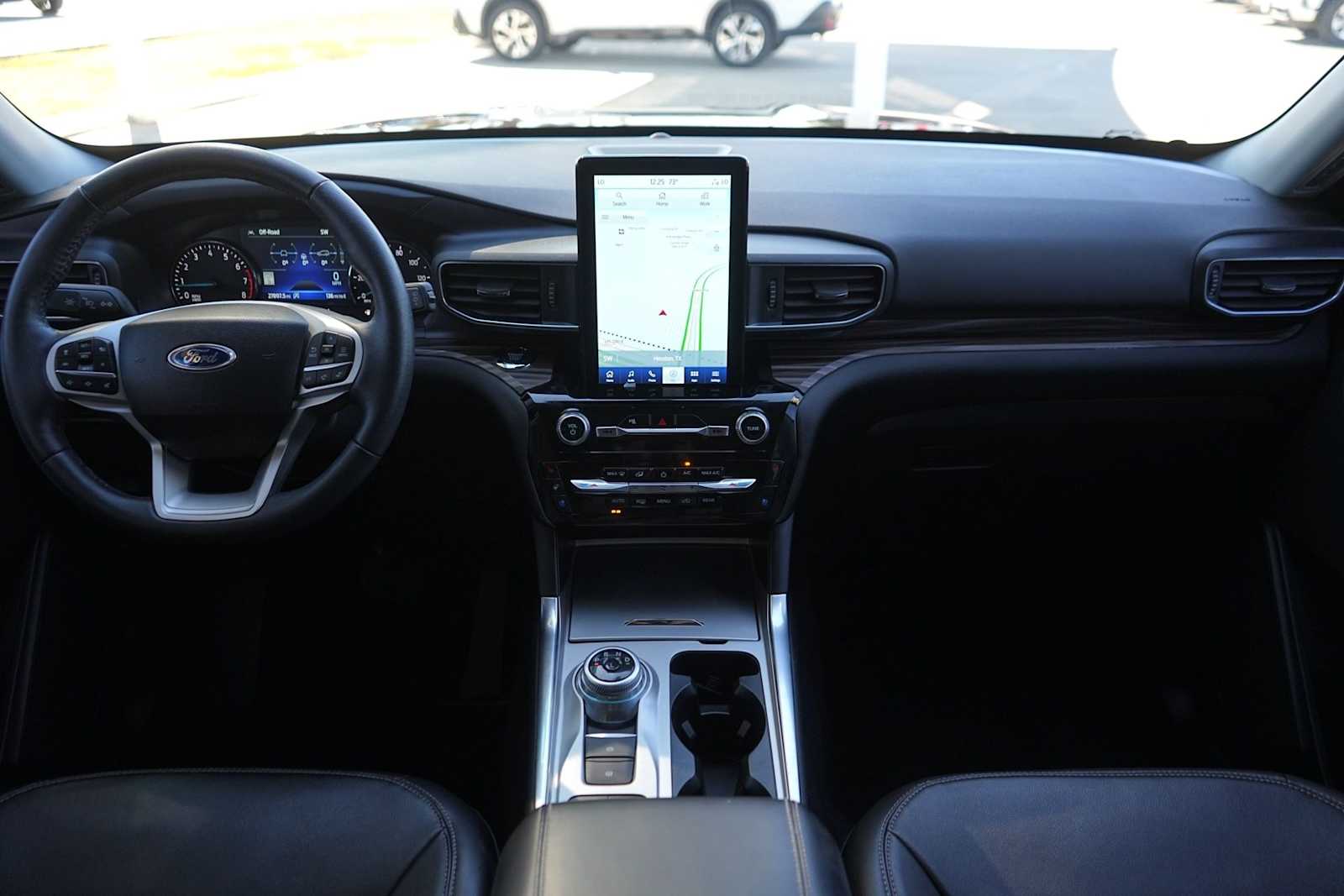 Thumbnail: 2024 Ford Explorer - 10