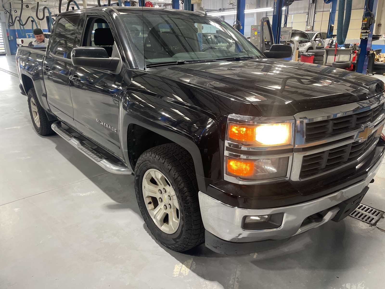 Thumbnail: 2015 Chevrolet Silverado 1500 - 4