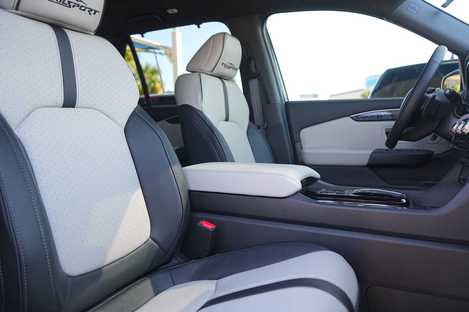 Thumbnail: 2026 Honda Passport - 14