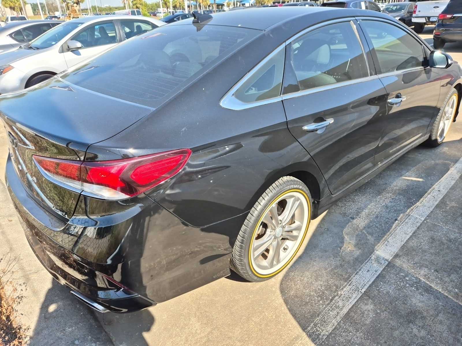 Thumbnail: 2018 Hyundai Sonata - 3