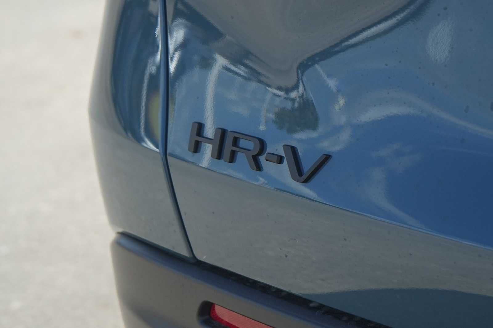 Thumbnail: 2027 Honda HR-V - 8