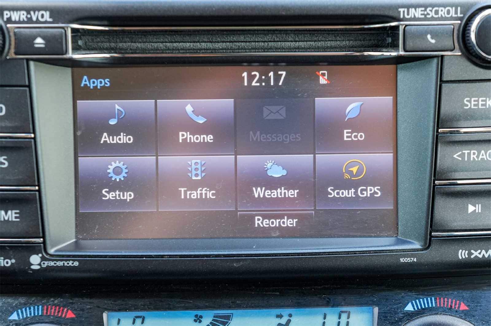 Thumbnail: 2018 Toyota RAV4 - 16