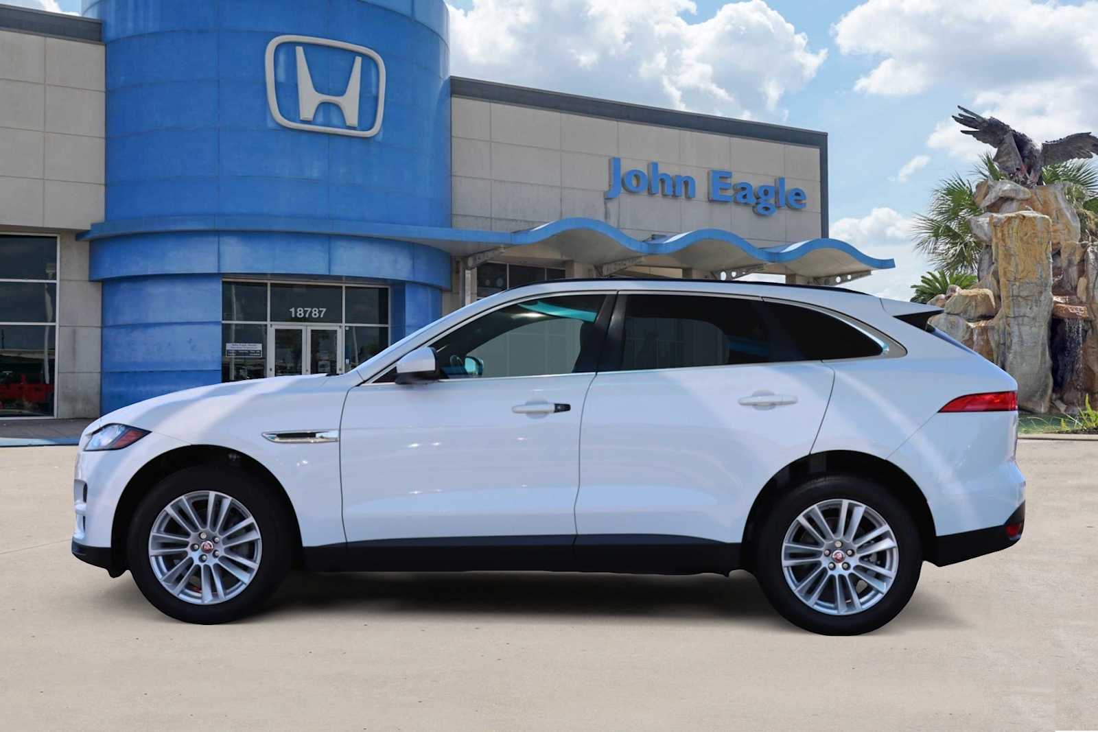 Thumbnail: 2018 Jaguar F-Pace - 3