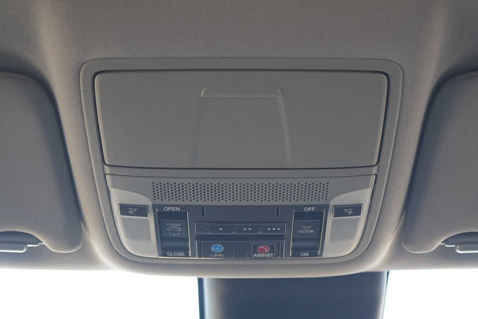 Thumbnail: 2015 Acura MDX - 23