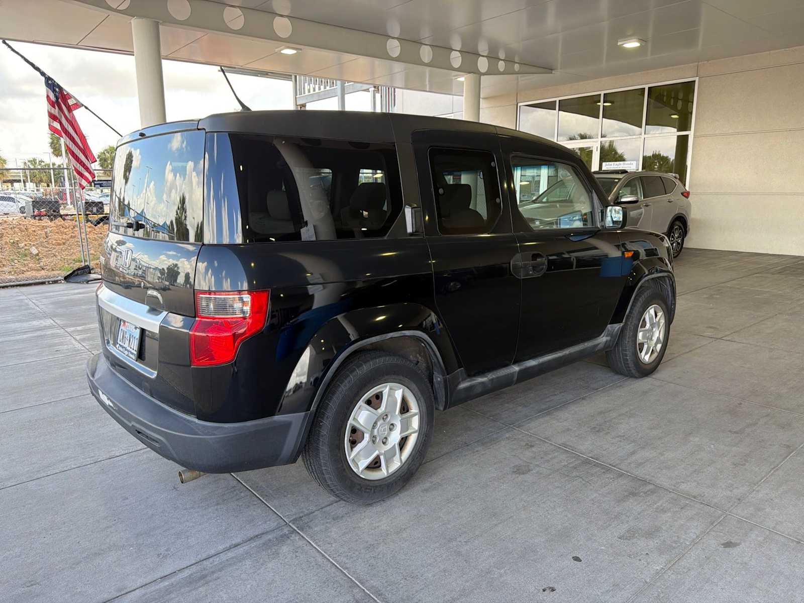 Thumbnail: 2011 Honda Element - 2