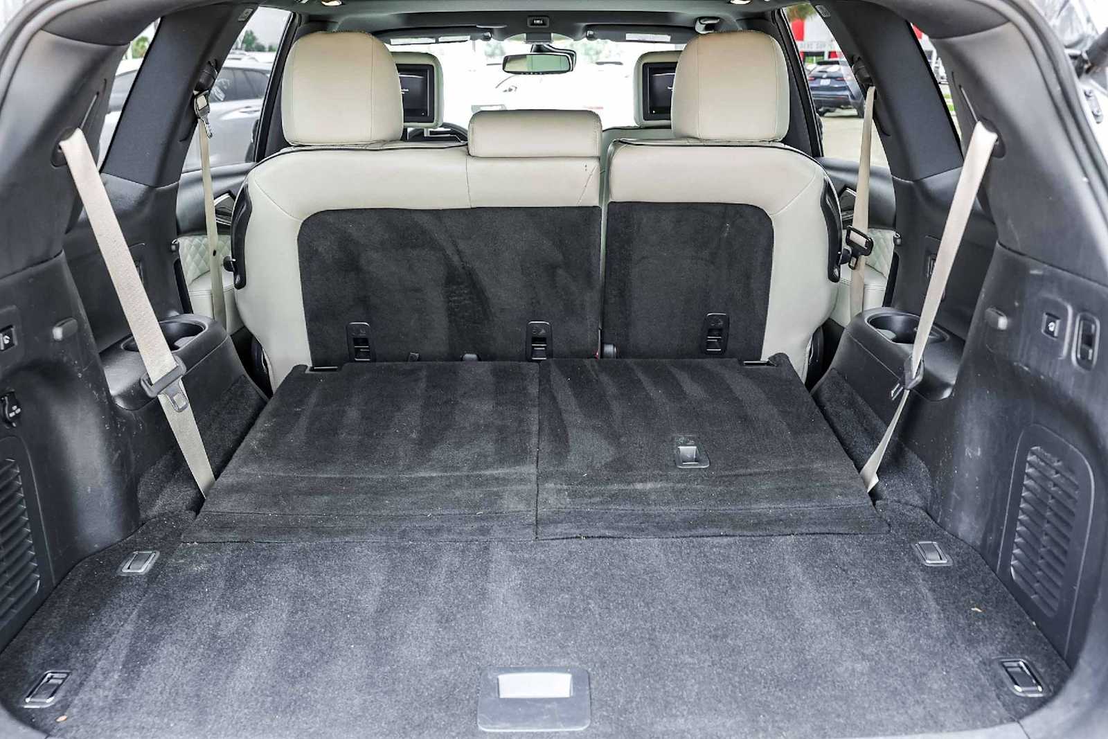 Thumbnail: 2019 INFINITI QX60 - 8