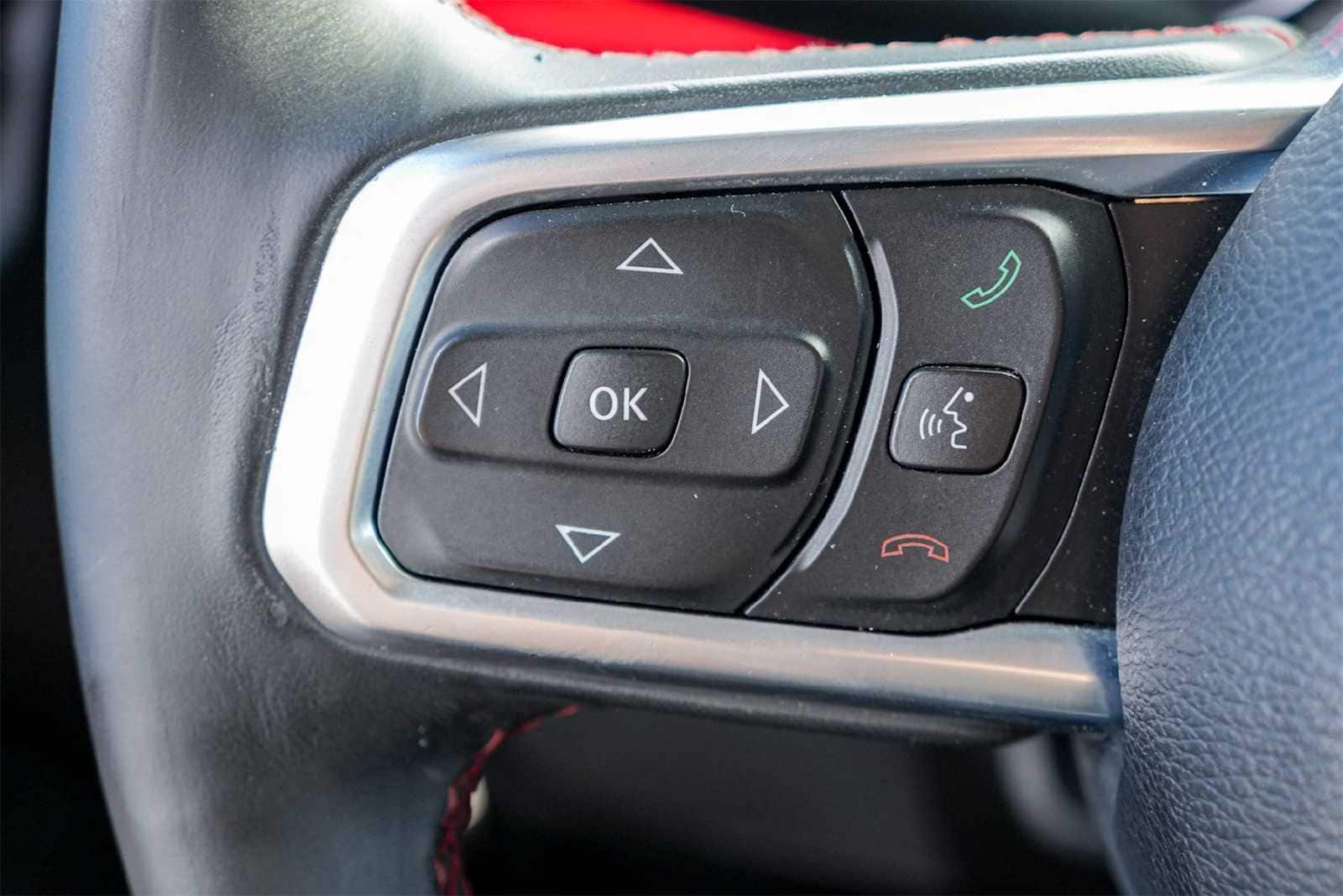 Thumbnail: 2019 Jeep Wrangler - 25