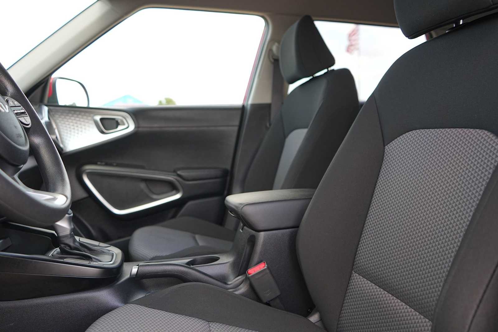 Thumbnail: 2023 Kia Soul - 11