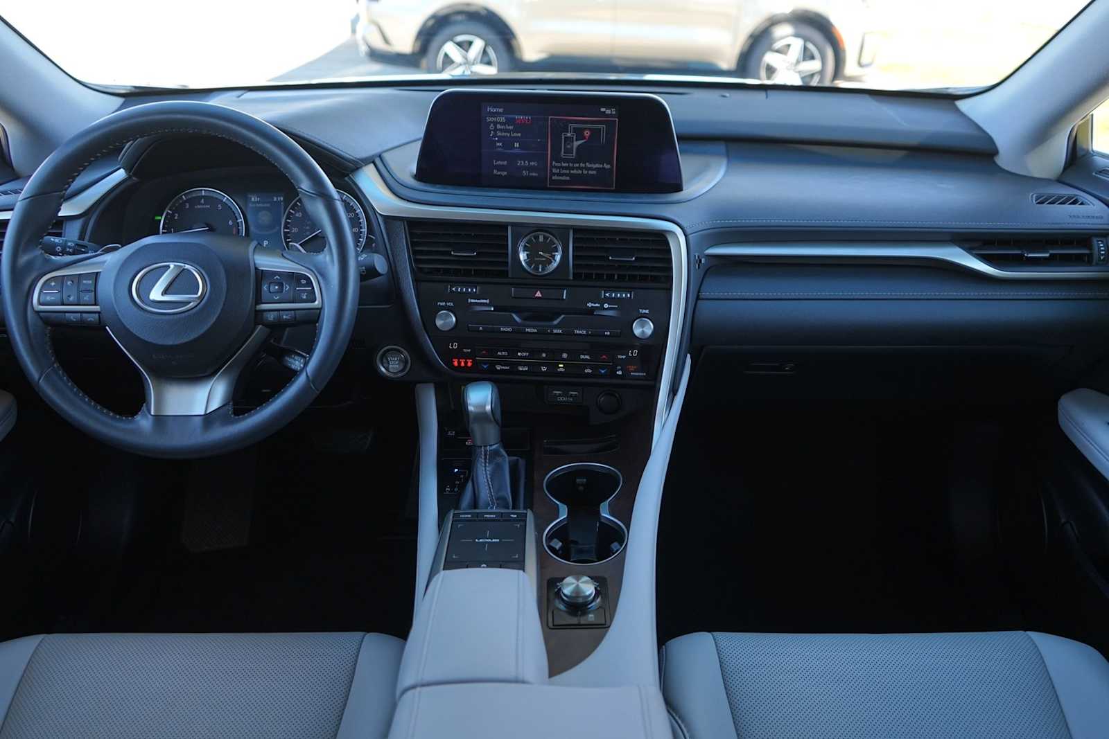 Thumbnail: 2022 Lexus RX - 10