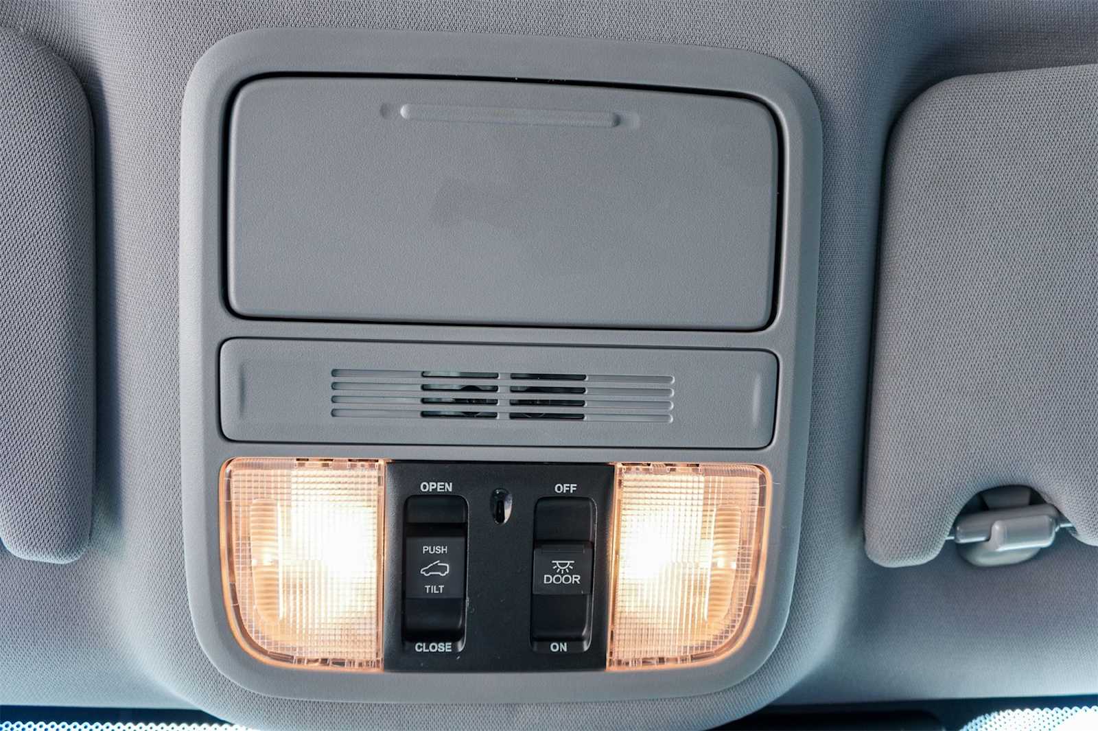 Thumbnail: 2022 Honda Pilot - 27