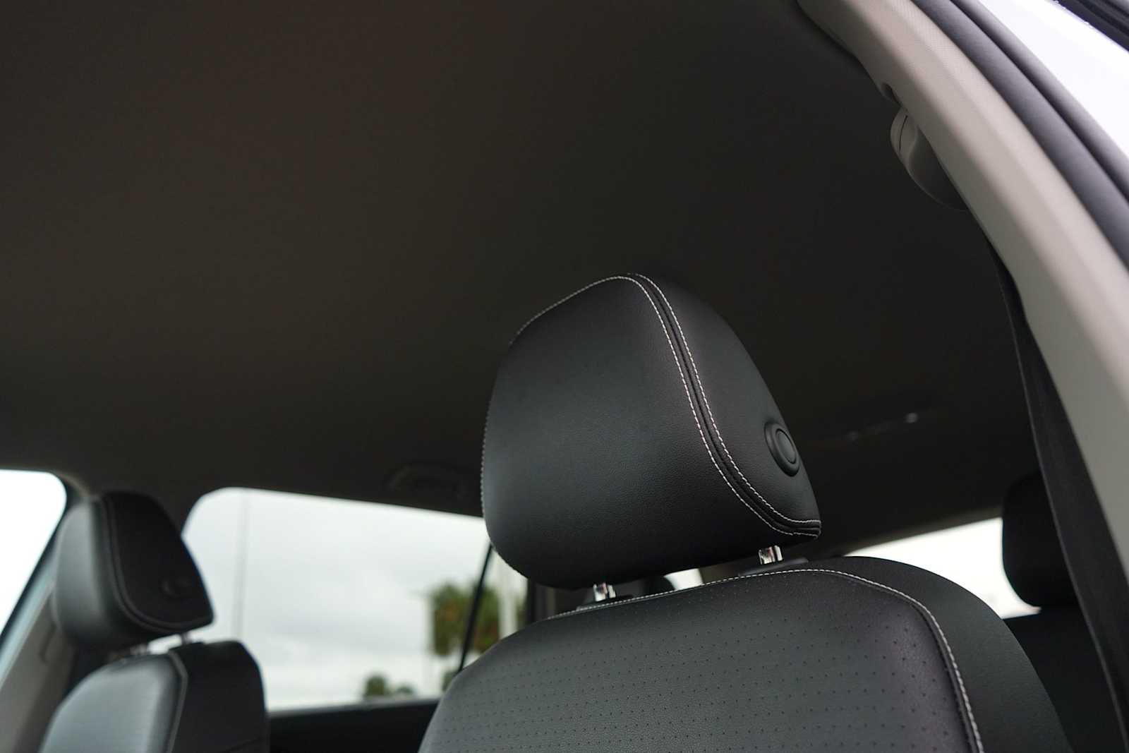 Thumbnail: 2023 Volkswagen Atlas - 25