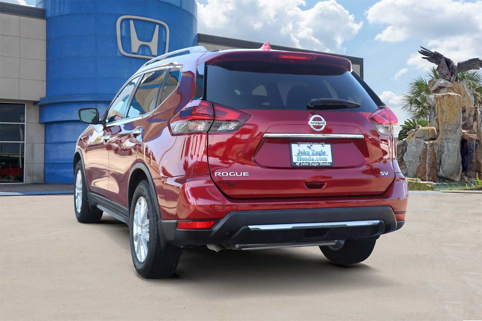 Thumbnail: 2018 Nissan Rogue - 4