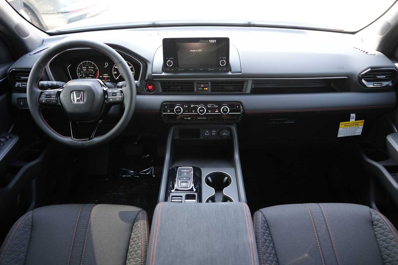 Thumbnail: 2025 Honda Pilot - 10