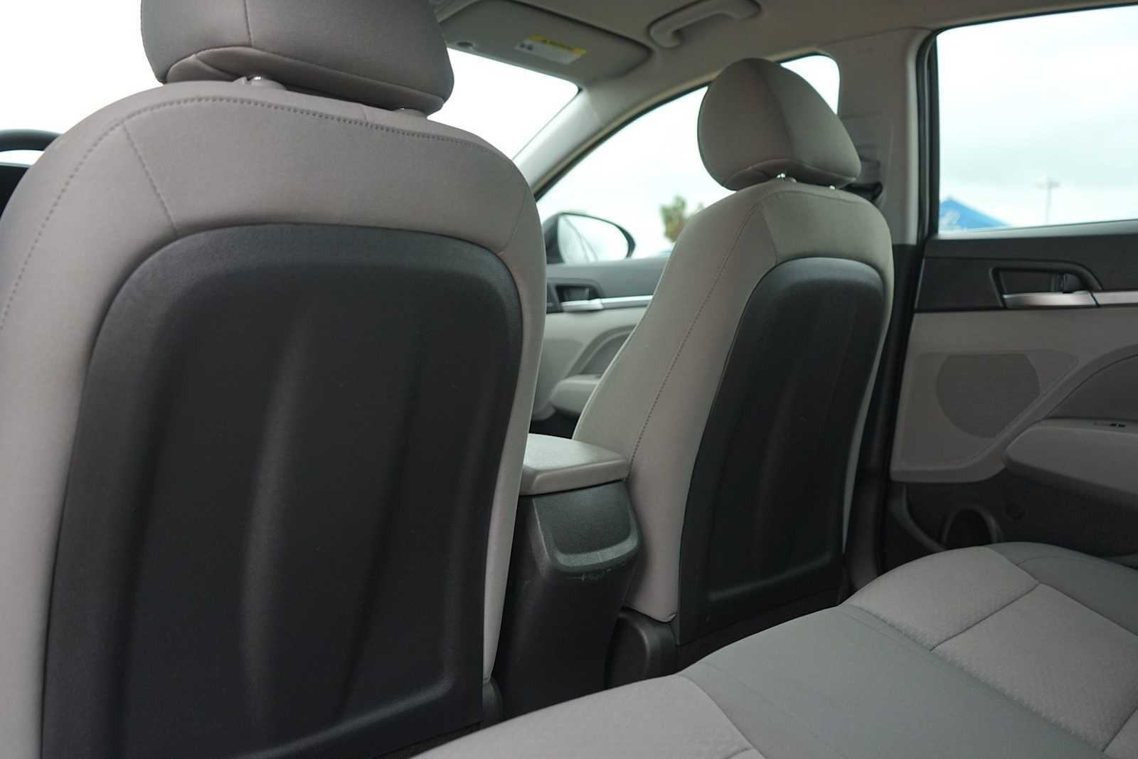 Thumbnail: 2020 Hyundai Elantra - 13