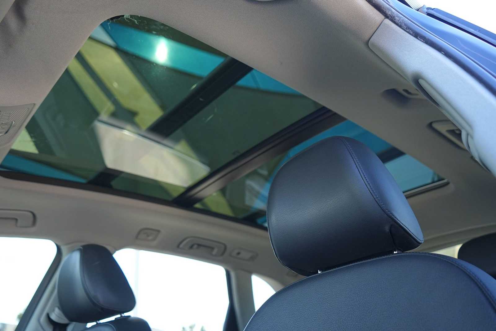 Thumbnail: 2013 Audi Q5 - 25