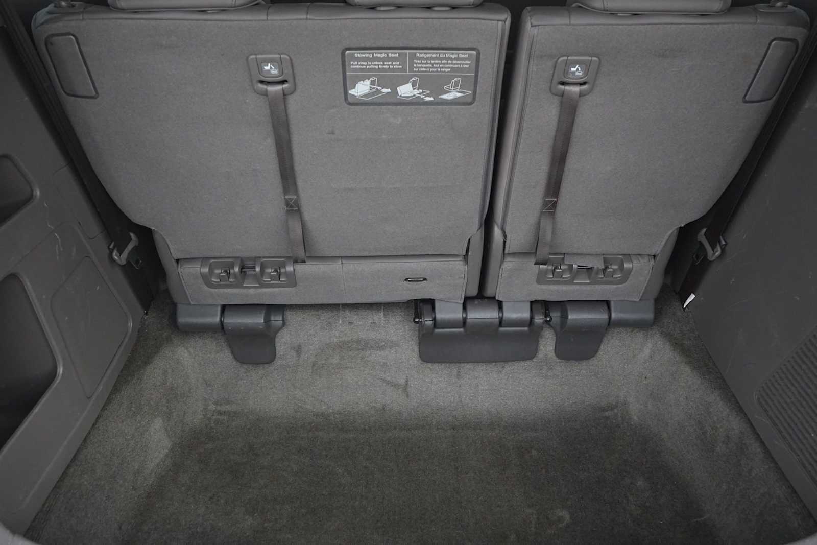 Thumbnail: 2013 Honda Odyssey - 27