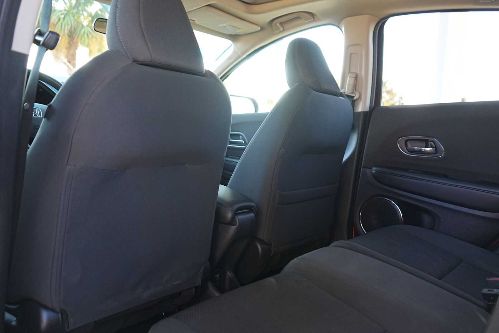 Thumbnail: 2019 Honda HR-V - 13