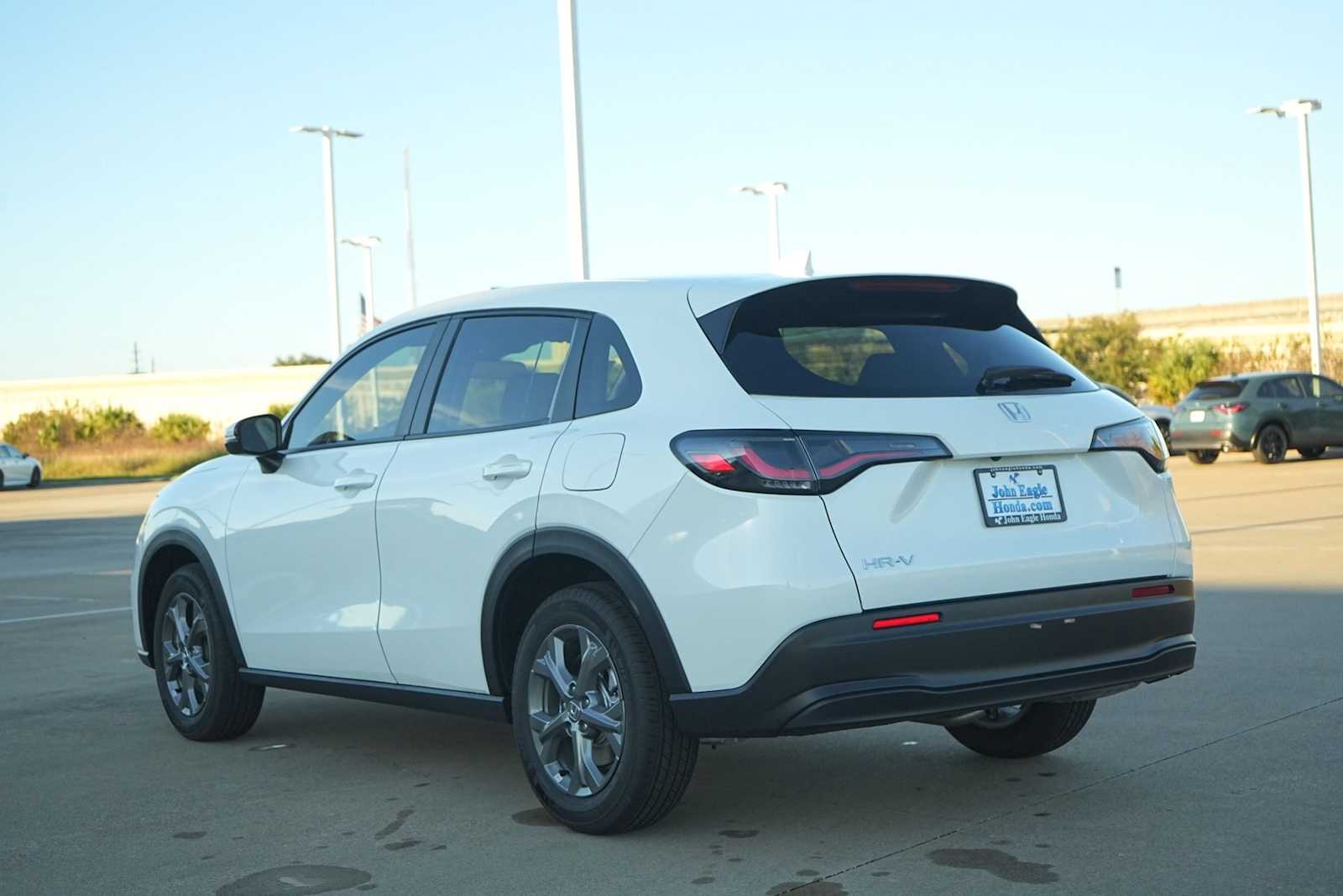 2026 Honda HR-V LX - Photo 4