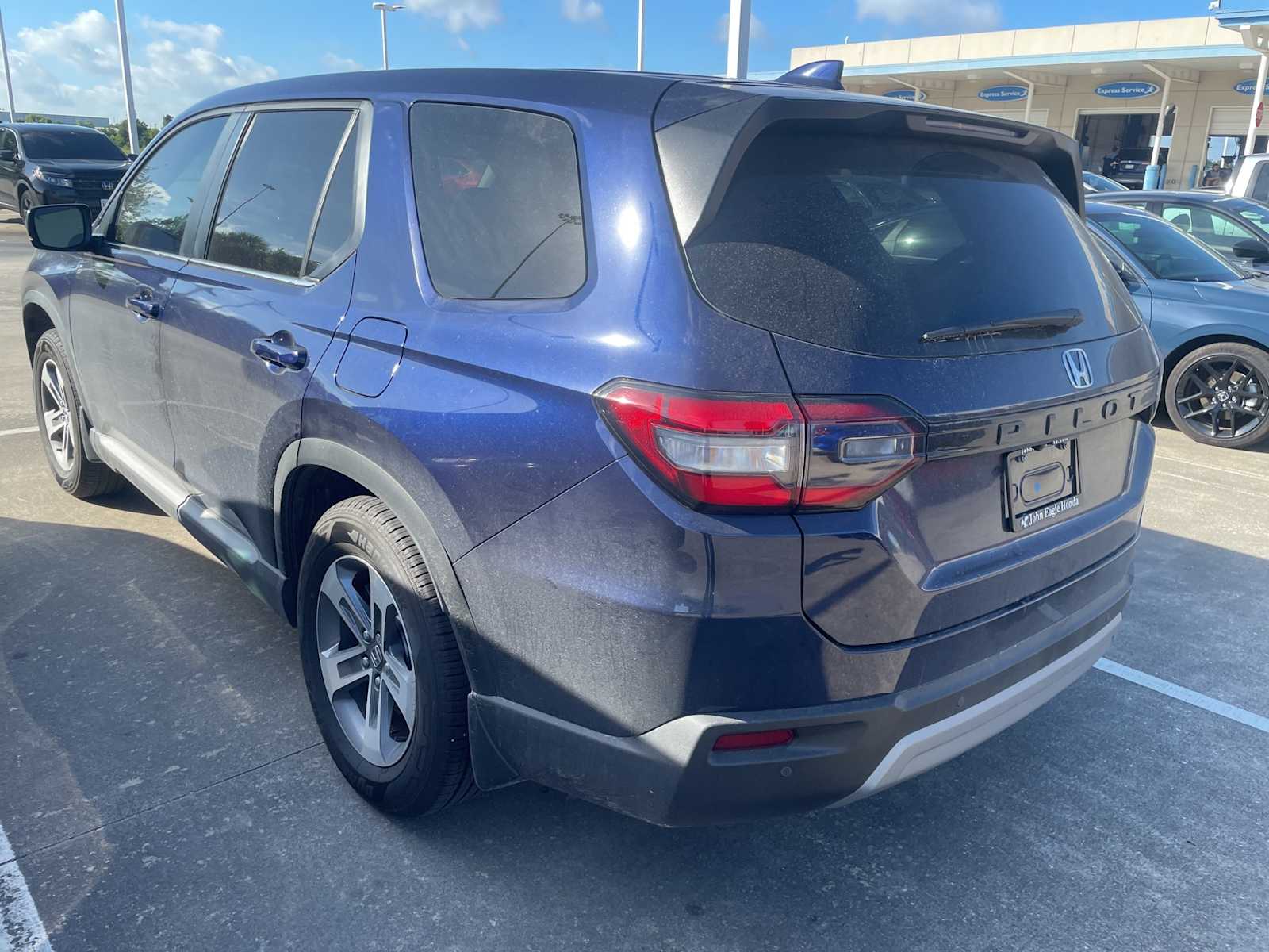 Thumbnail: 2025 Honda Pilot - 2