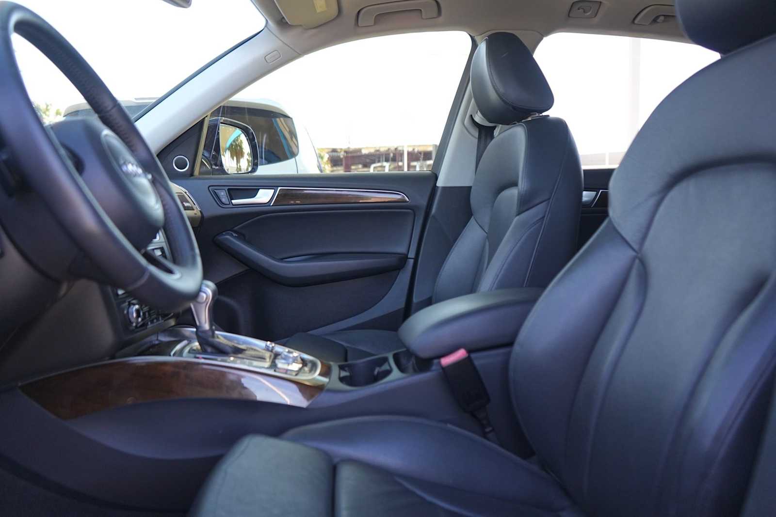 Thumbnail: 2013 Audi Q5 - 11