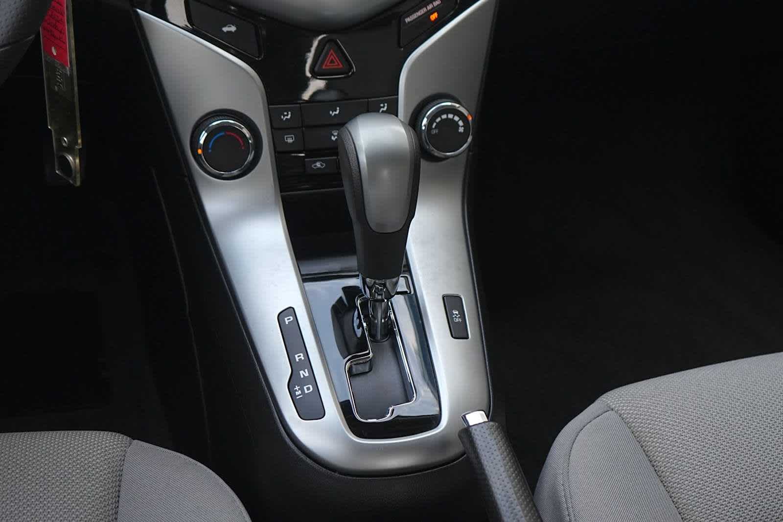 Thumbnail: 2016 Chevrolet Cruze - 20
