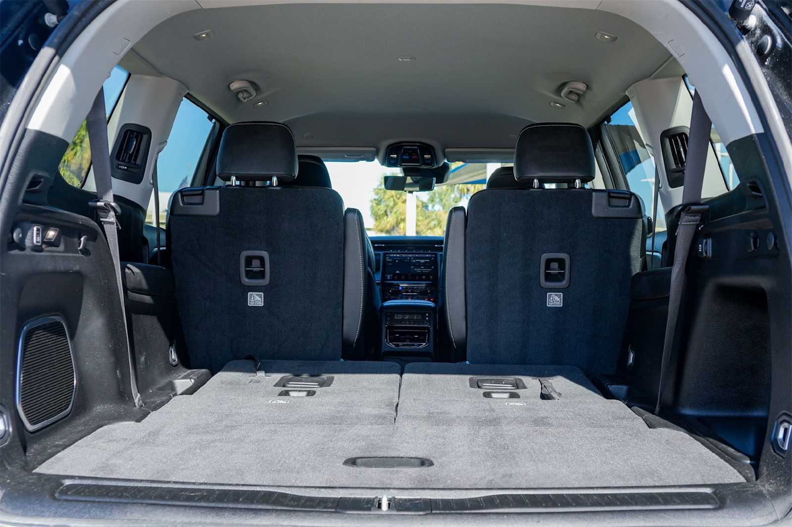 Thumbnail: 2023 Jeep Grand Cherokee - 19